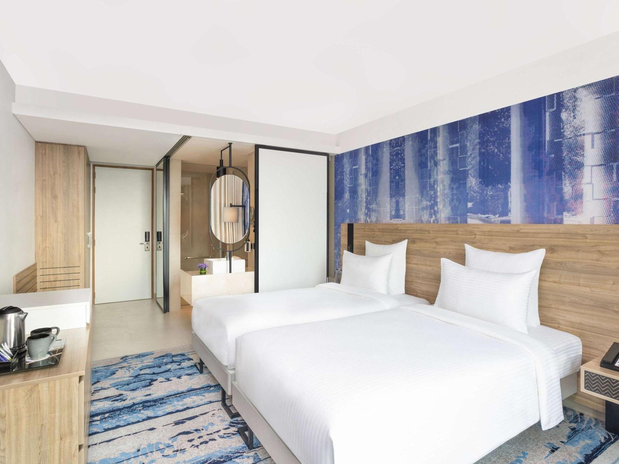 Novotel New Delhi City Centre Extérieur photo