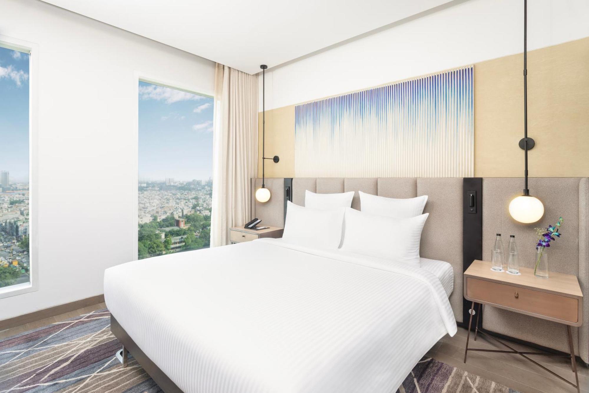 Novotel New Delhi City Centre Extérieur photo